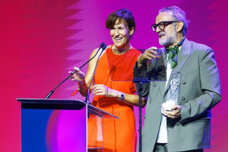 Icon Award Highlights W50BR25